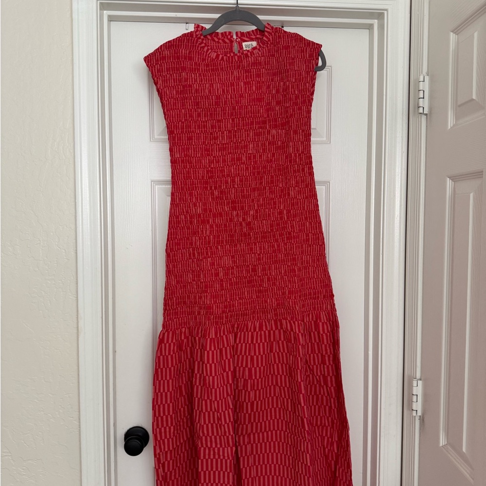 Sleeveless Coral Maxi Dress with Smocked Bodice - Picture 3 of 4